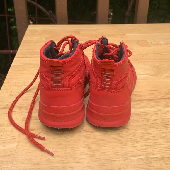 Zara small boy red shoes hi top size 30 - Picture 6 of 13